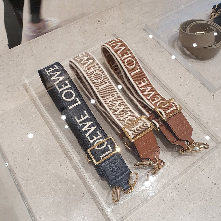 直営店買付】ロエベ☆アナグラム ストラップ☆C073T87X01 (LOEWE