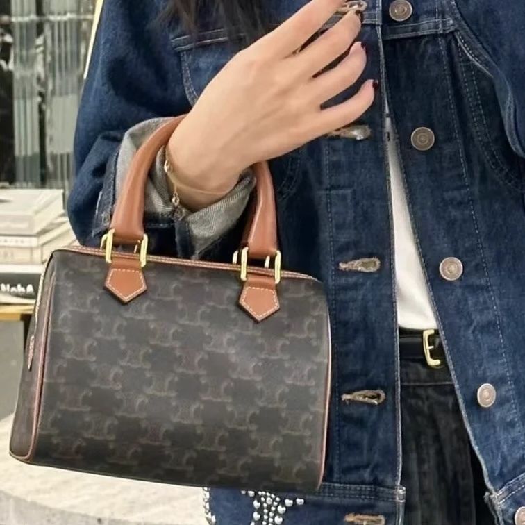 □CELINE□ スモールボストン / トリオンフキャンバス タン (CELINE