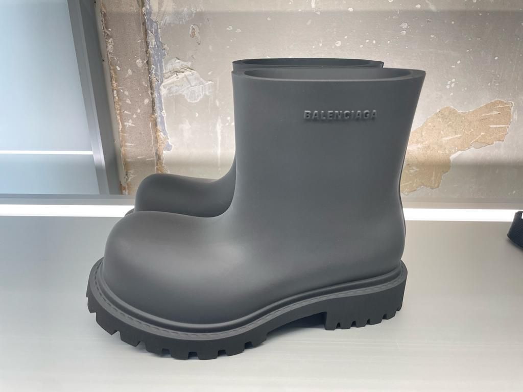 新作！【BALENCIAGA】STEROID ブーティ EVA製 ロゴ (BALENCIAGA/ブーツ