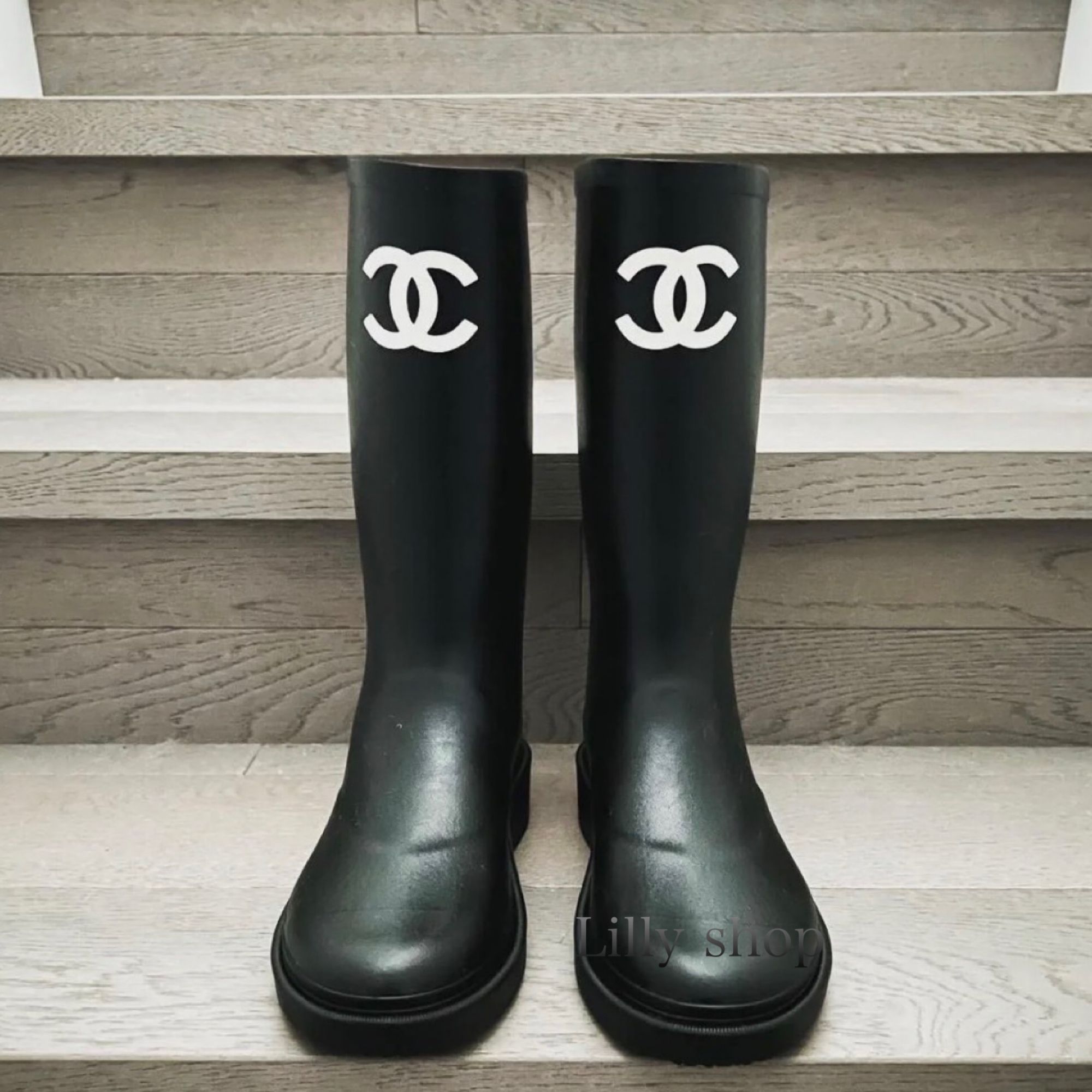 雨の日もお洒落に可愛く♡【CHANEL】レインブーツ (CHANEL/レイン