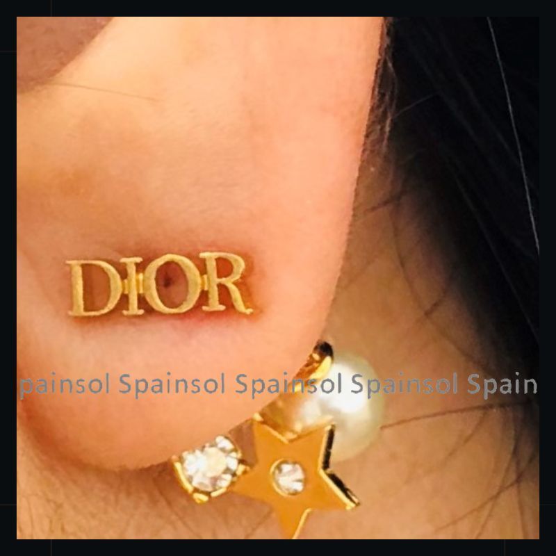 Diorチャーム☆Dior☆DIO(R)EVOLUTION ピアス (Dior/ピアス