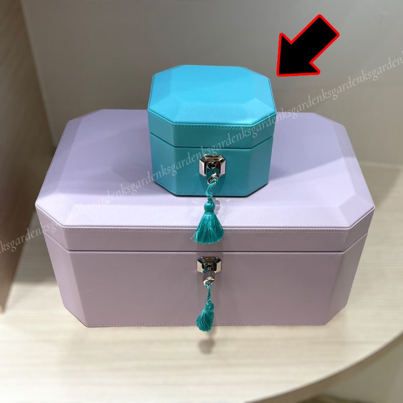 すぐ届く！Tiffany ティファニーファセット ジュエリーボックス