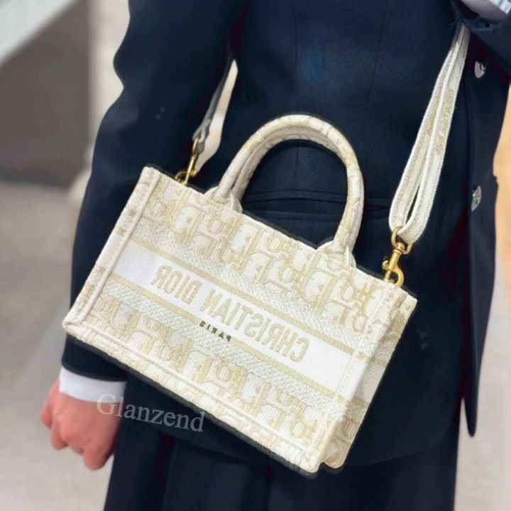 Dior】《BOOK TOTE》オブリーク ストラップ付き ミニトート (Dior
