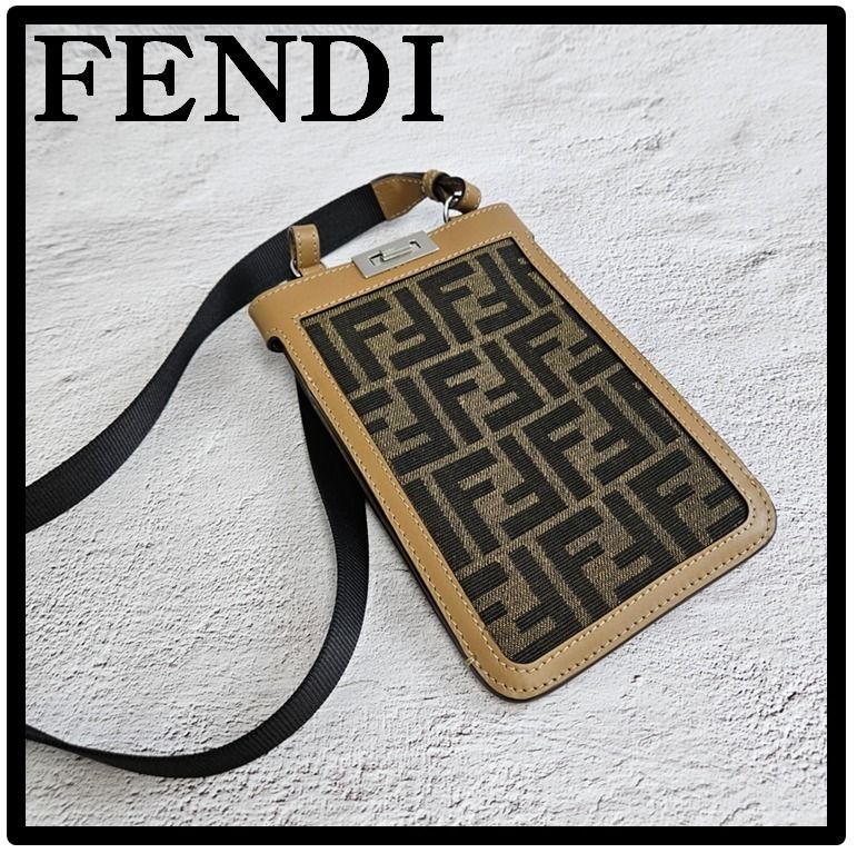 ☆関税込☆FENDI☆FFロゴ モノグラム スマホ ショルダーバッグ