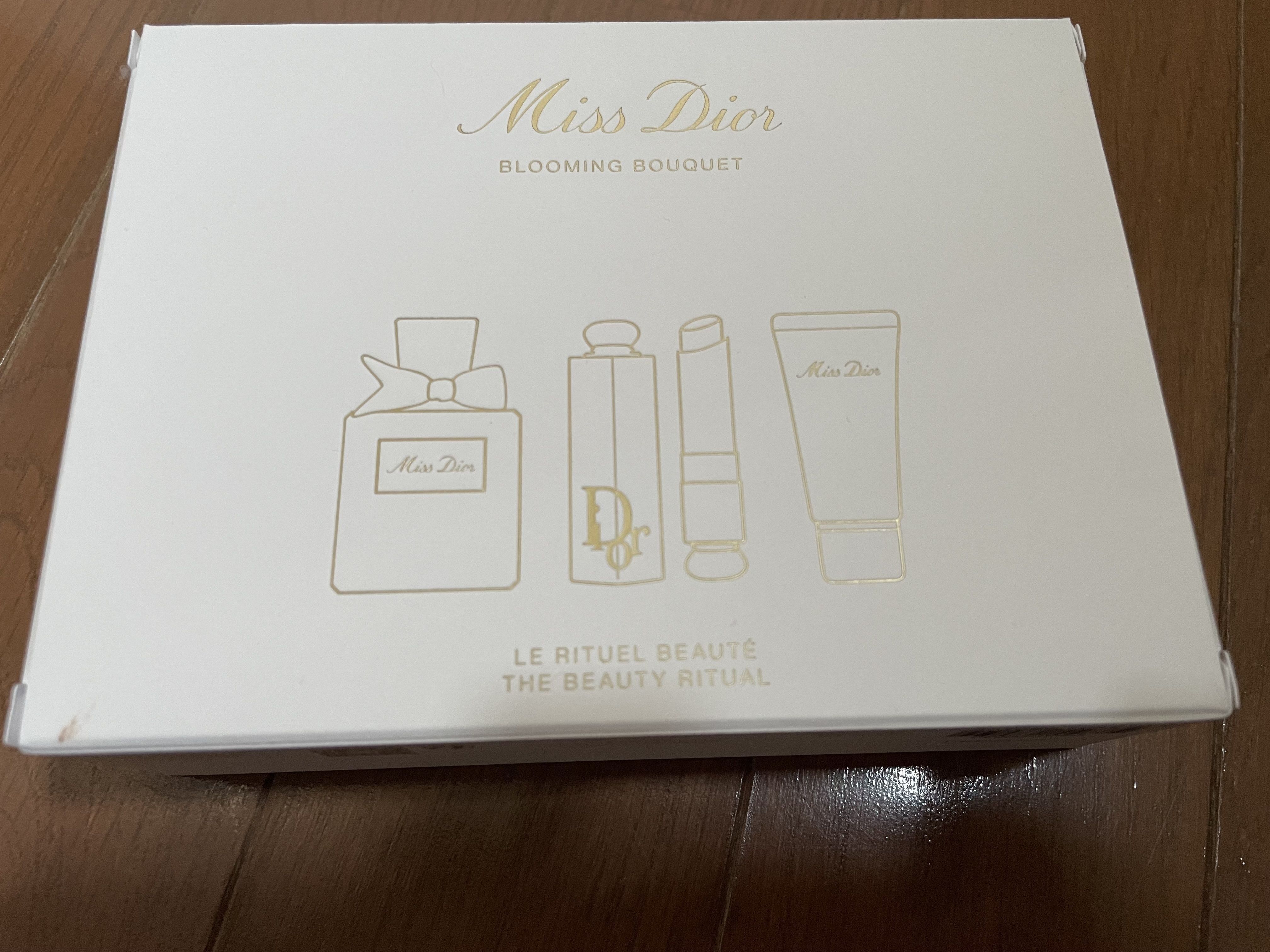 Dior] Miss Dior 2023クリスマスコフレ(数量限定品） (Dior/香水