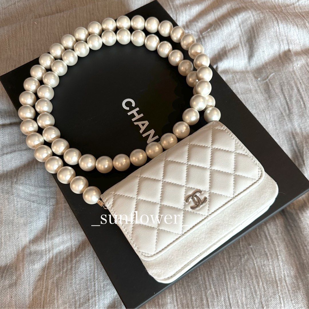 シャネル パールチェーンウォレット ホワイト (CHANEL/ショルダー