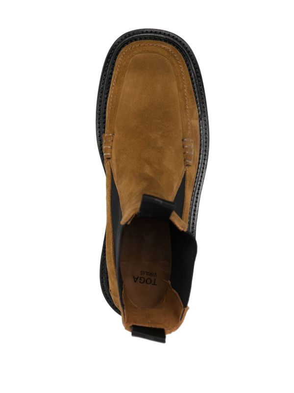 Toga Virilis スタッズ スエードブーツ | ブラウン | FARFETCH JP