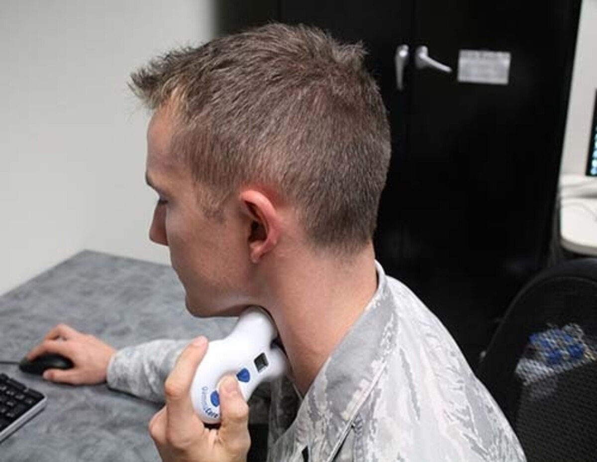 PTSDを電気刺激で緩和、皮膚に装置を当てるだけ、治療に期待