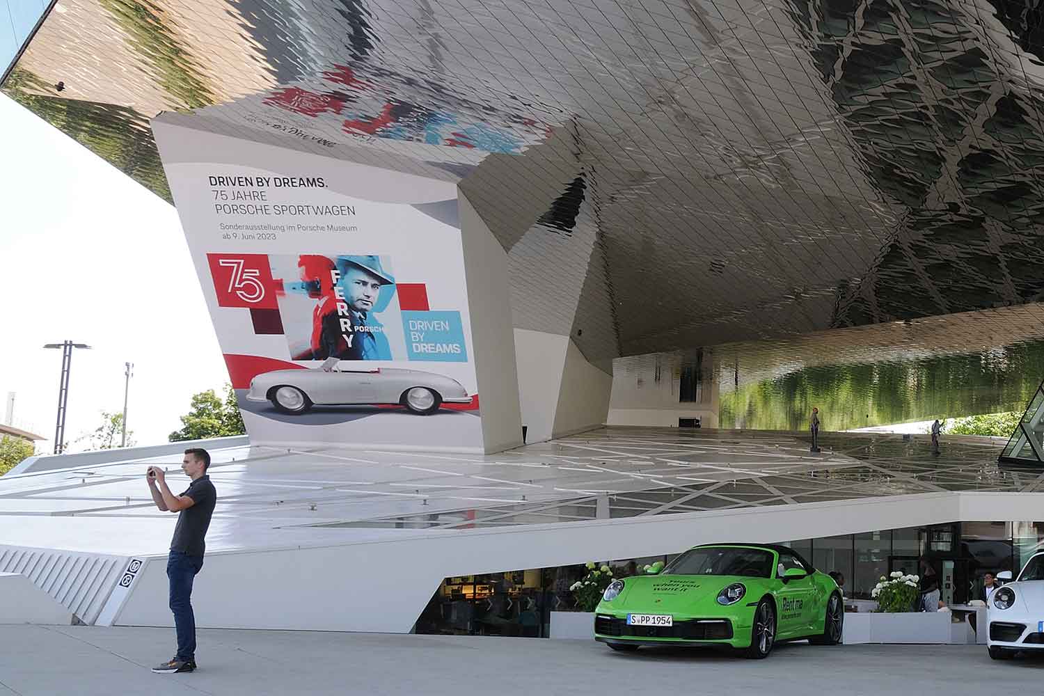 75周年を迎えたポルシェ！ 記念展示を行っているポルシェミュージアム