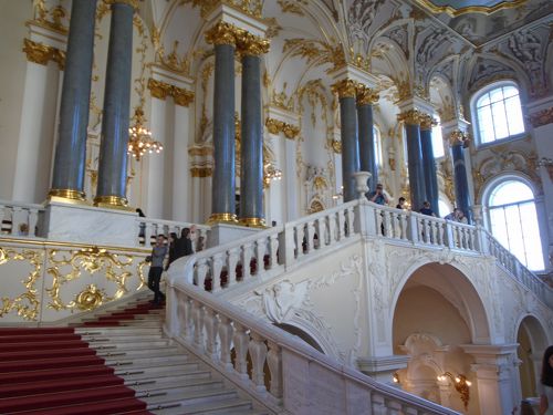 ロシア訪問記 『エルミタージュ美術館』 真っ白な豪華絢爛を形にした