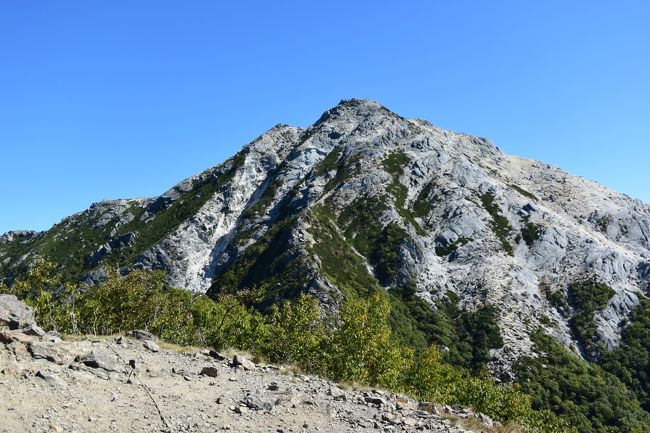 油断大敵！甲斐駒ヶ岳（黒戸尾根）～仙丈ヶ岳縦走 （七丈小屋～甲斐