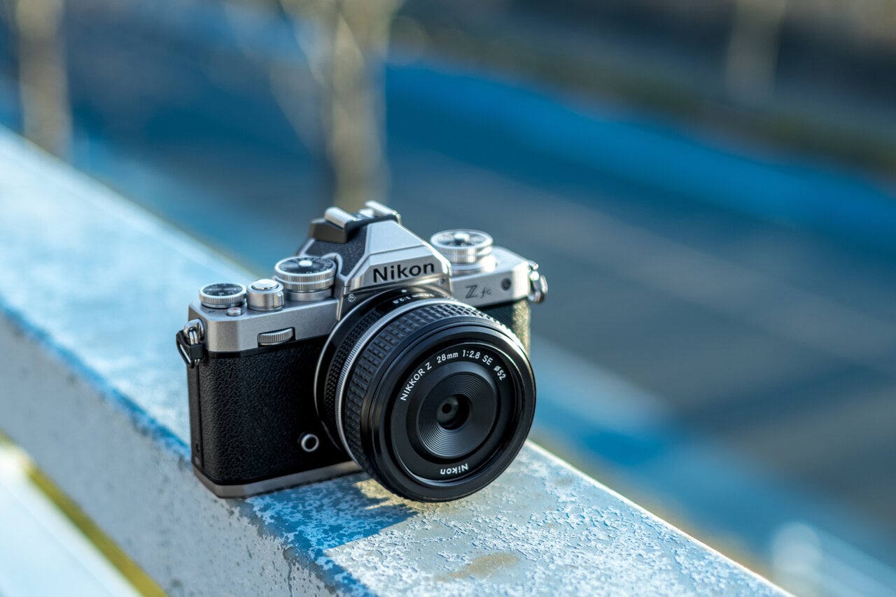 Nikon Z fcと表現の幅が広がる3本の小型軽量レンズと出会った8名の