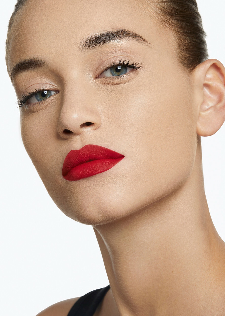 Yves Saint Laurent Rouge Pur Couture The Slim - 21 Rouge Paradoxe