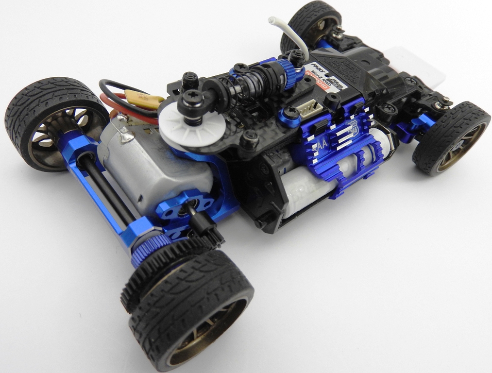 新型RC PLANNING R246 MMワンピースアルミモーターマウント | KYOSHO
