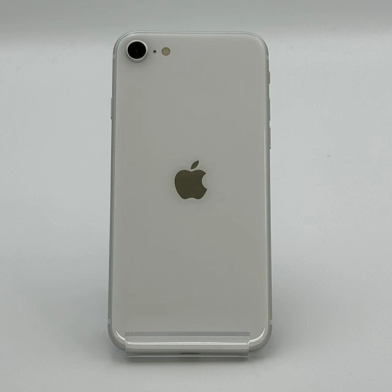 iPhoneSE 第2世代 docomo版SIMフリー 128GB MHGU3J/A A2296 極美品