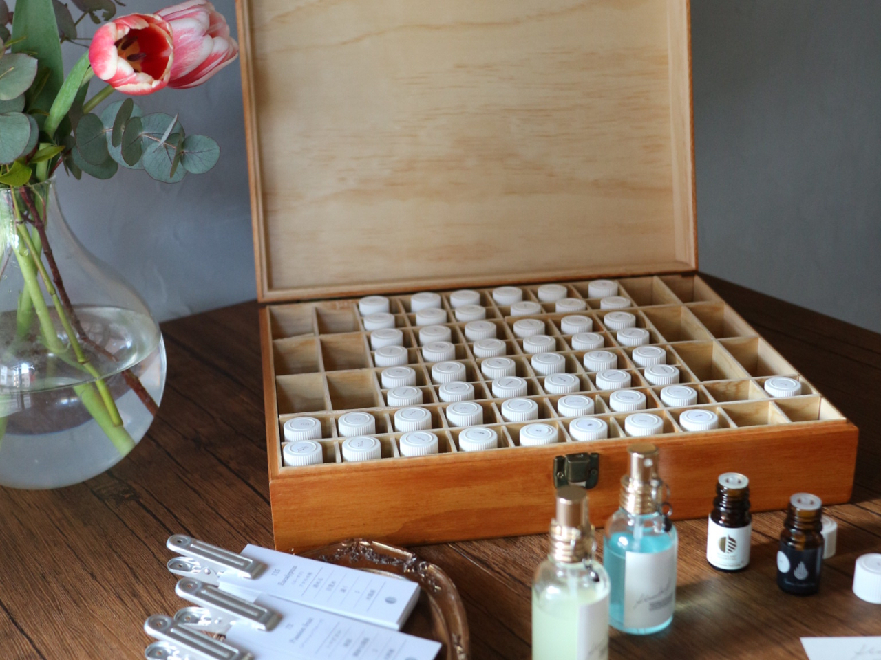 蒸留香水(30ml)作り体験】55種の香りから調香！あなただけの特別な香水