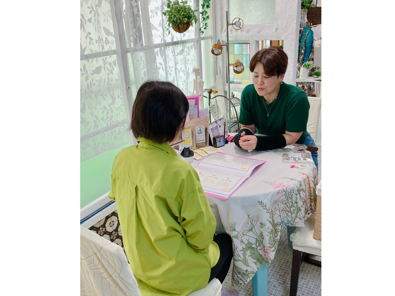 女性限定】秋田×よもぎ蒸し30分♪嬉しいダイエットハーブティ30gの