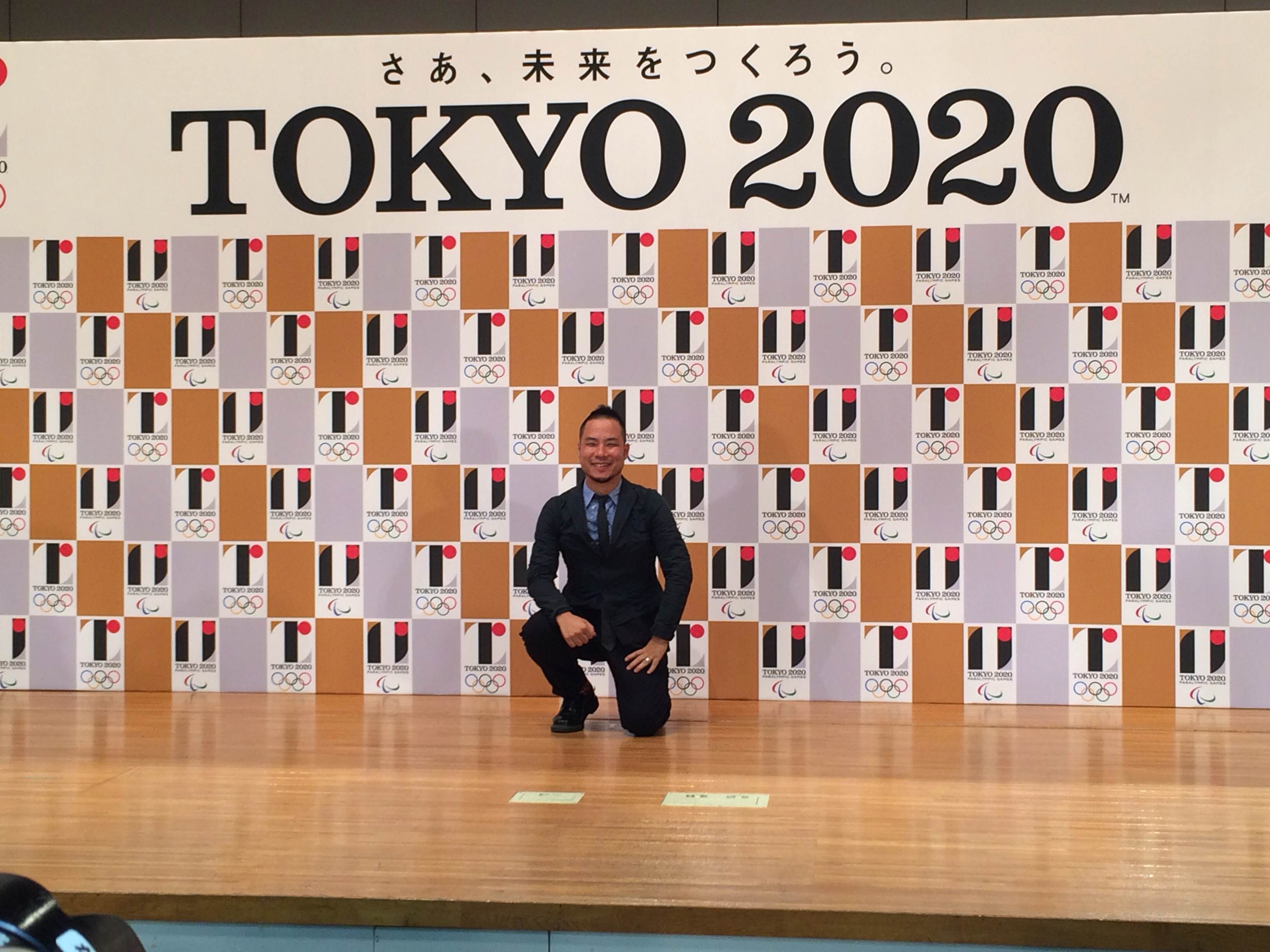 東京五輪エンブレム、佐野研二郎氏デザインが採用に