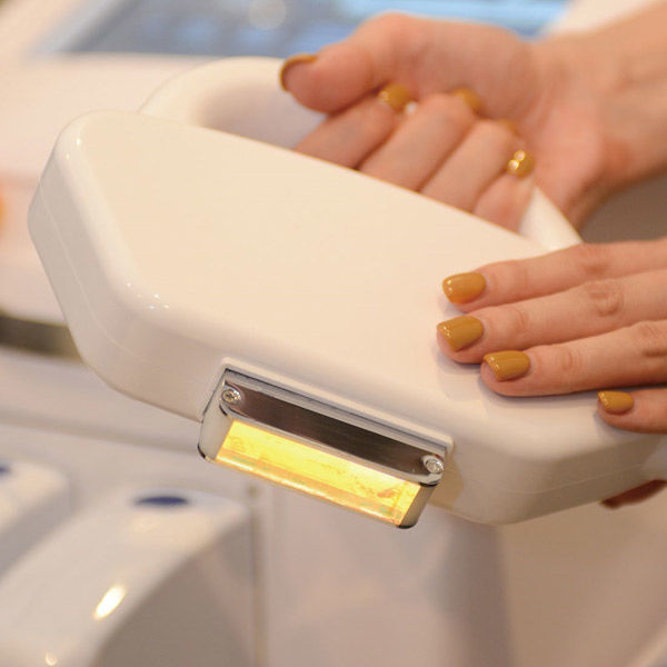 エステジャパン 脱毛器 3年間ランプ代無料 1台（直送品） - アスクル