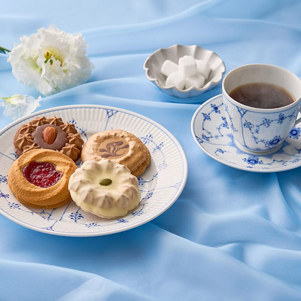 ロイヤルコペンハーゲン 【お中元】4種の焼き菓子&ロイヤル