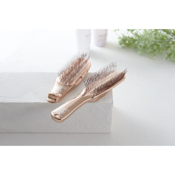 エス・ハート・エス スカルプブラシワールドモデルショート 24-0266