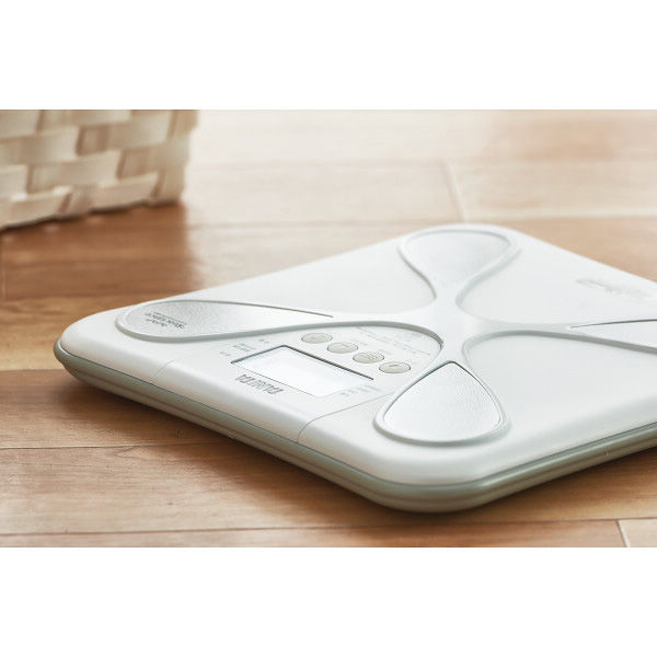 タニタ 体組成計 ホワイト BC714WH 1箱（直送品） - アスクル
