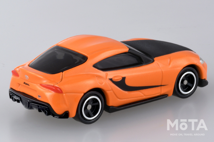 映画は延期…でもトミカは予定通り発売！ ワイスピ最新作の新旧スープラ