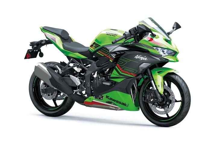 カワサキから250cc4気筒のスーパースポーツモデル、Ninja ZX-25R