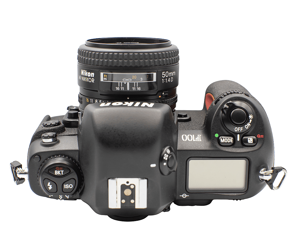Câmera 35mm - Nikon F100 + Lente 50mm f/1.4 (NOVOS, NA CAIXA