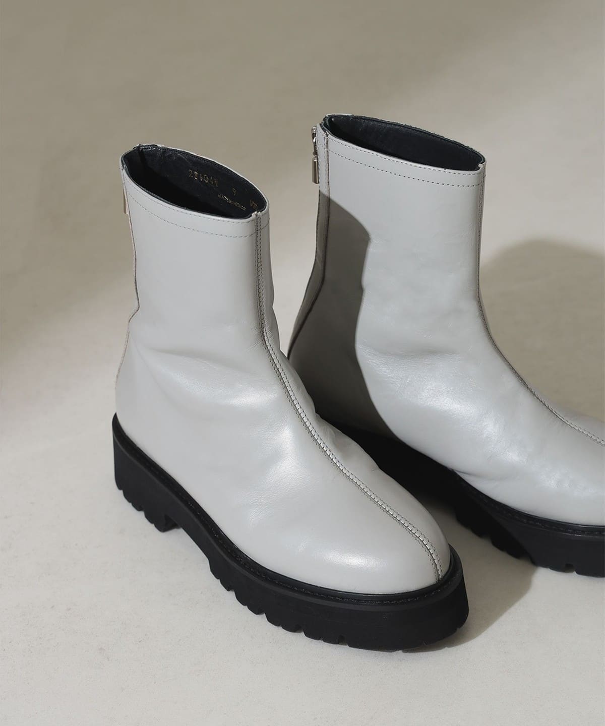 Demi-Luxe BEAMS（デミルクス ビームス）CAMINANDO / バックジップ