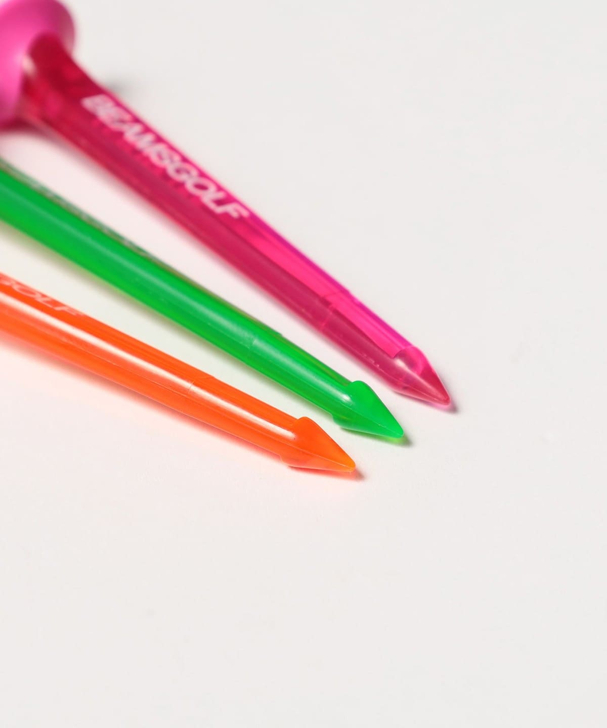 BEAMS GOLF（ビームス ゴルフ）ネオンカラー ティー＆マーカーセット