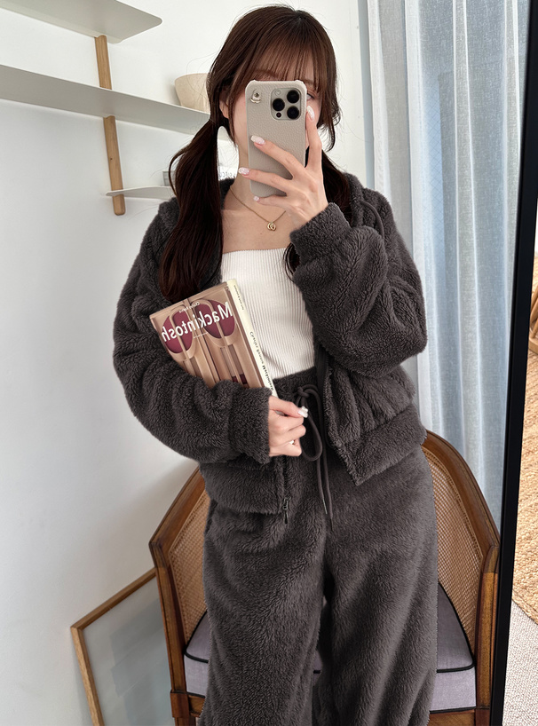 フードジップパーカー×ロングパンツボアセットアップ[ze882