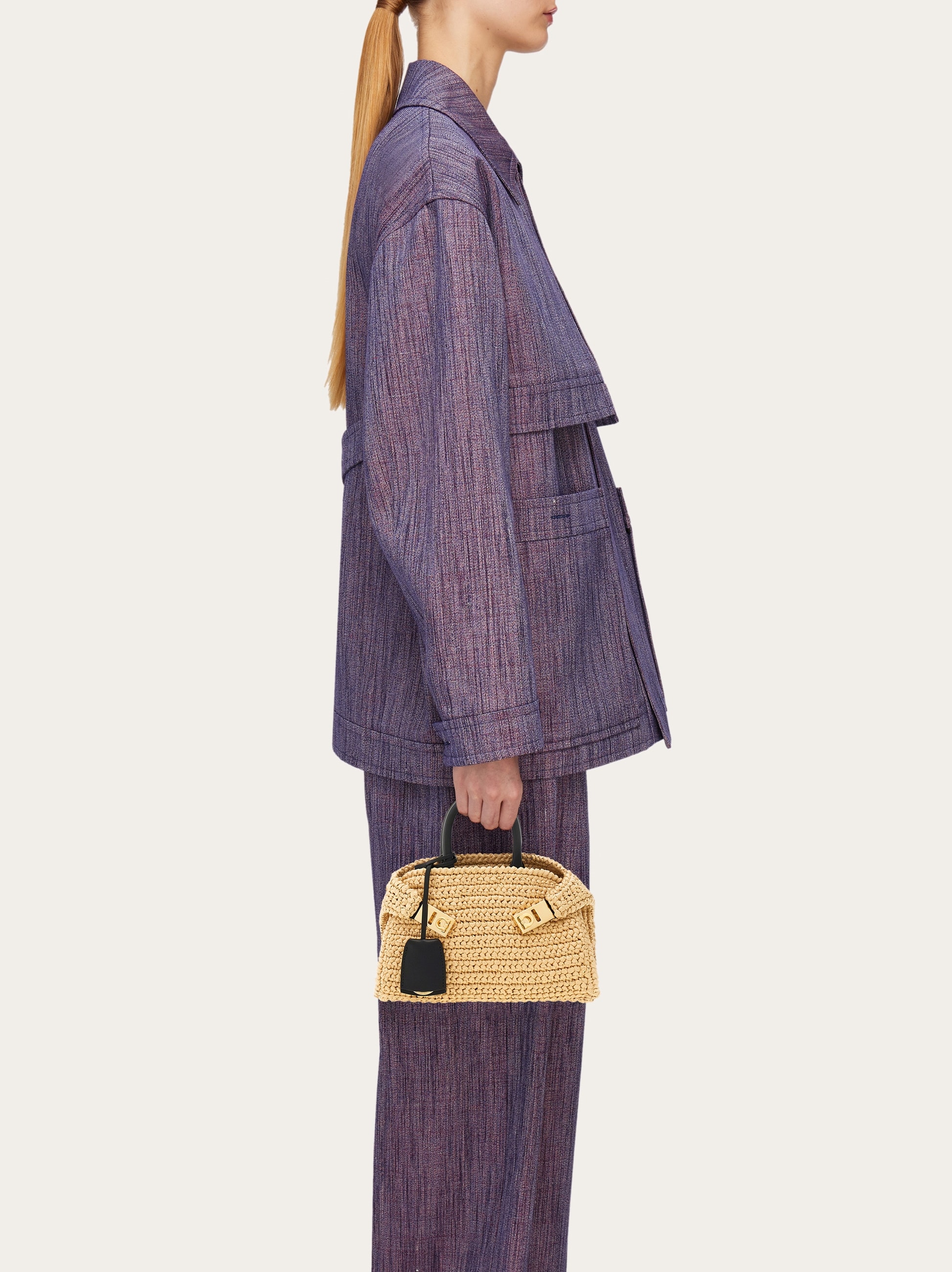 Hug handbag (XS) - Women | Ferragamo