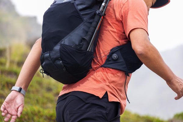 大容量ヒップバッグが夏の背中を解放してくれた。｜ホットな新興