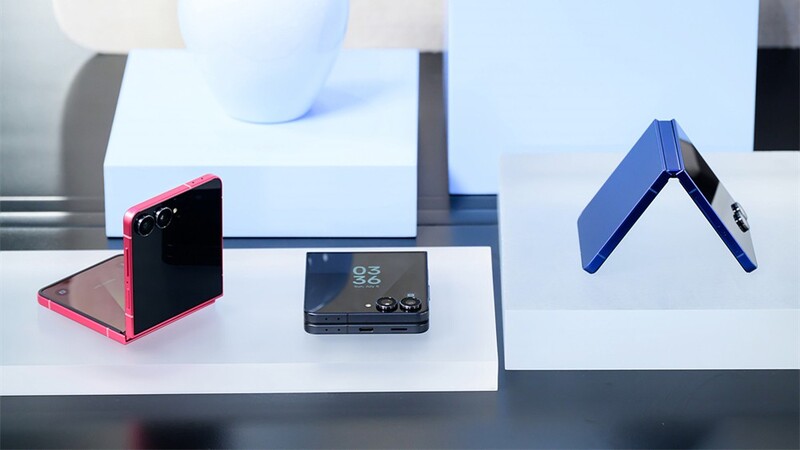 ドコモ＞「Samsung Galaxy Z Flip7」 本日予約開始、8月1日(金)発売