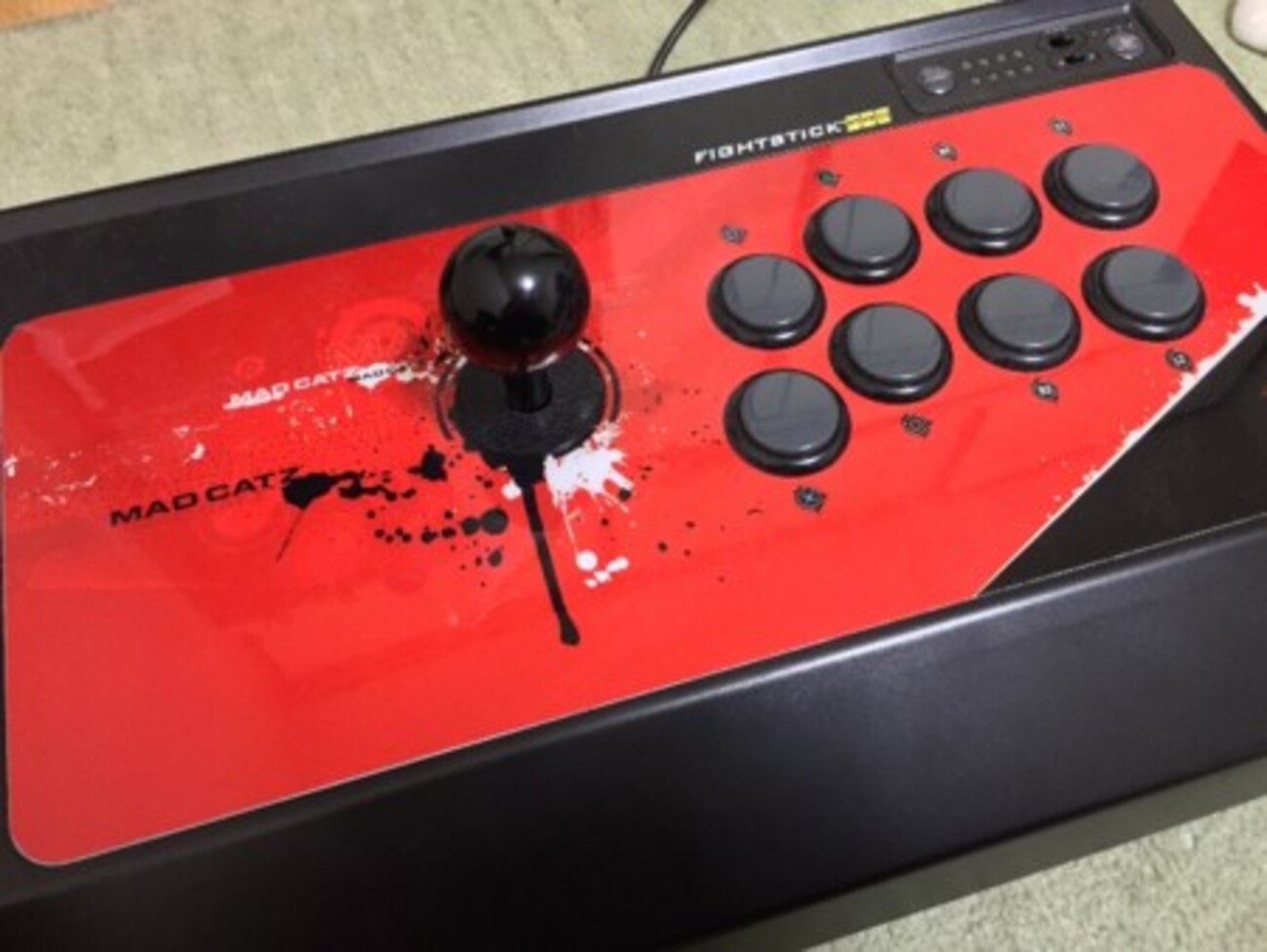 プレイステーション4のストリートファイターVでPS3のコントローラーが