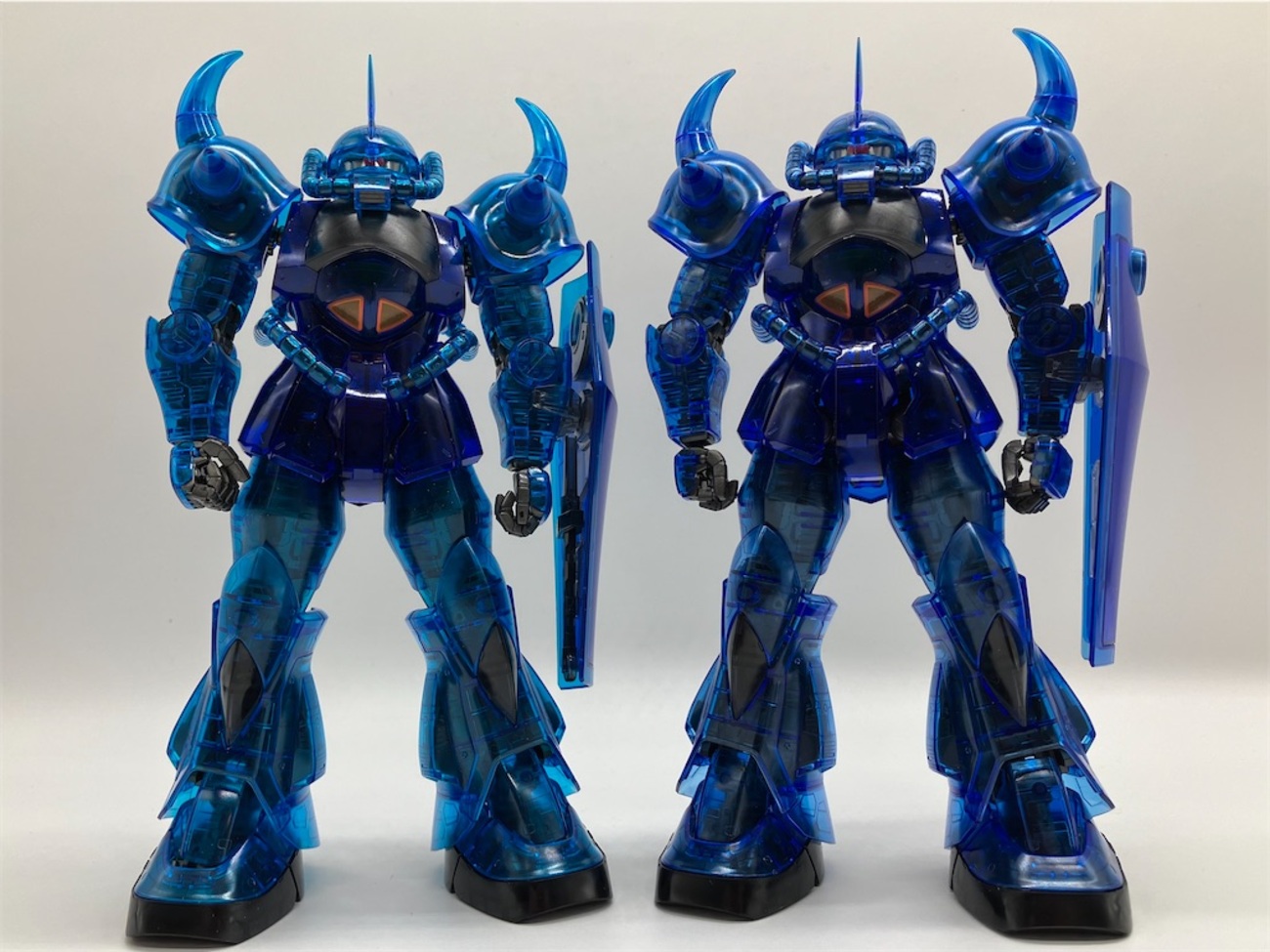 MG グフ Ver.2.0 クリアカラー - Outer Rim