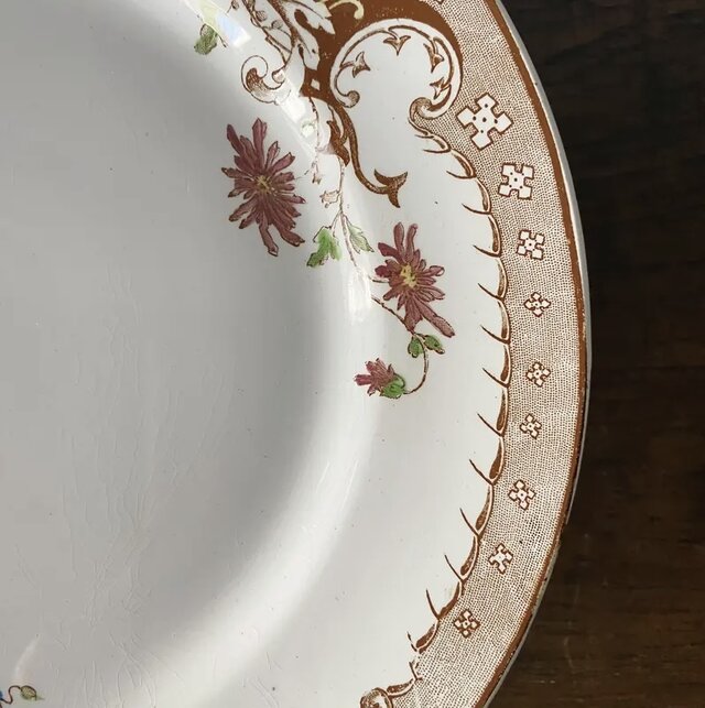 クレイユモントロー クレイユエモントロー Alexandra コンポティエ