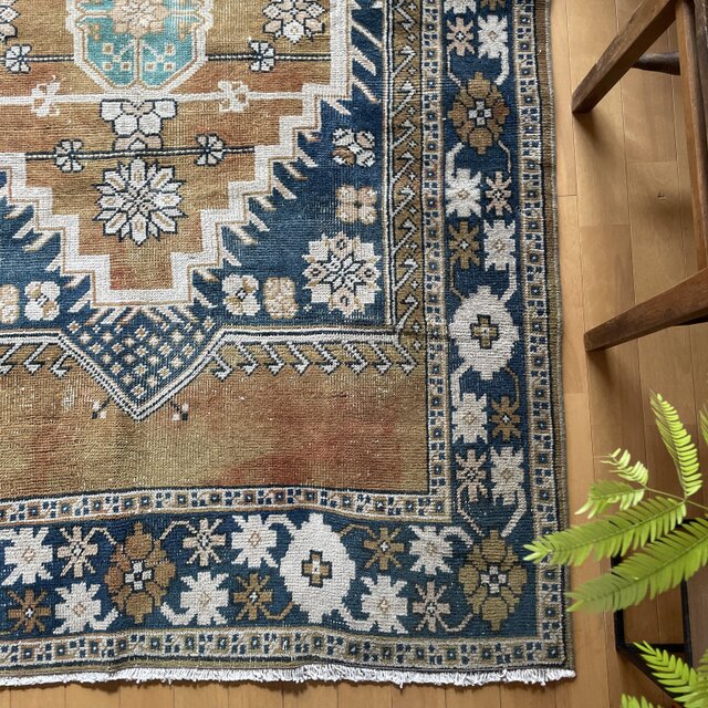 トルコヴィンテージラグ ブラウン×ネイビー メダリオン 196×126 秋色