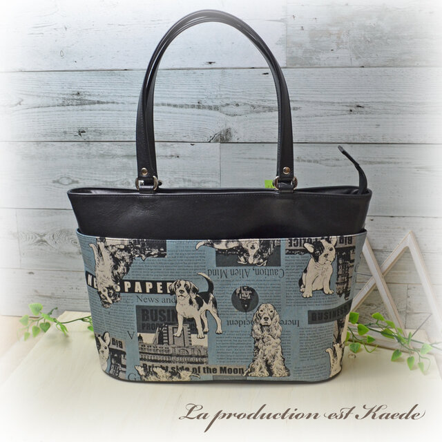 レザー：犬柄のトートバッグ | iichi 日々の暮らしを心地よくする