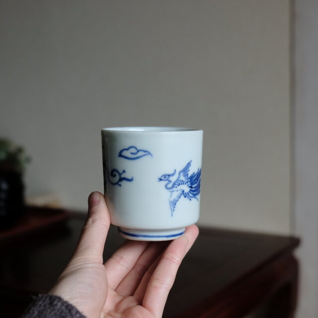 日々の暮らしのお供◇味のある絵付け。瀬戸焼 花鳥文染付湯呑み 骨董