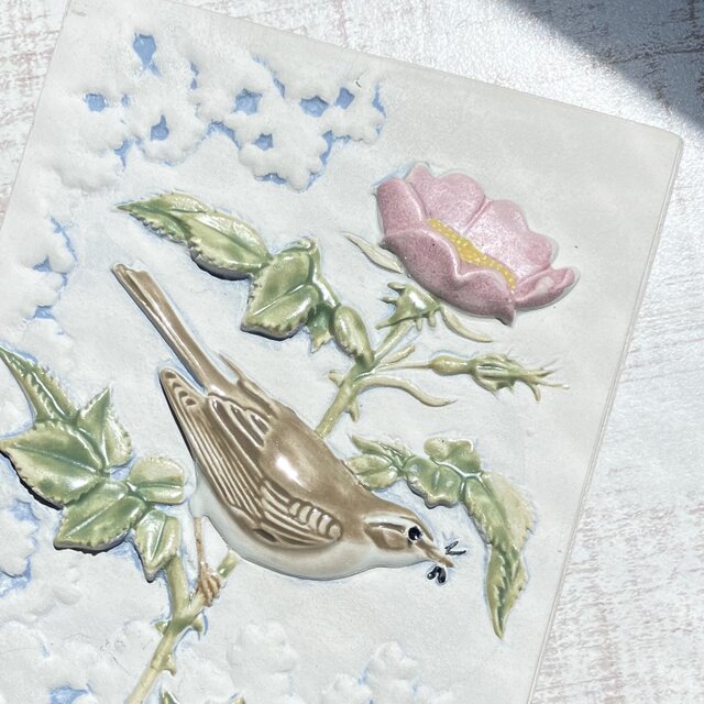 北欧＊鳥と花の美しい陶板アート／壁飾り／ジィガントフタ／Jie