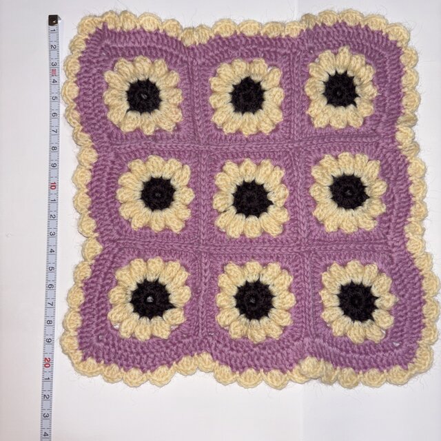 かぎ針編み ぷっくりお花のマルチカバー ラベンダーパープル ギフト