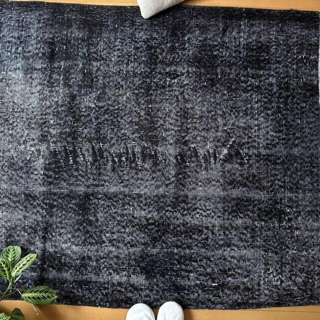 111-113×208 ブラックオーバーダイ こげ茶 トルコヴィンテージラグ