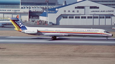 JA8458 | McDonnell Douglas MD-81 | Japan Air System (JAS) | Mehrad