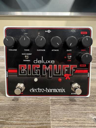 Electro-Harmonix DLX Big Muff Pedal | Long & McQuade