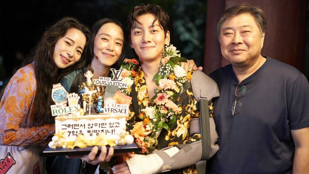 チョン・ドヨン、本日誕生日！映画「リボルバー」公開控え日本の観客へ