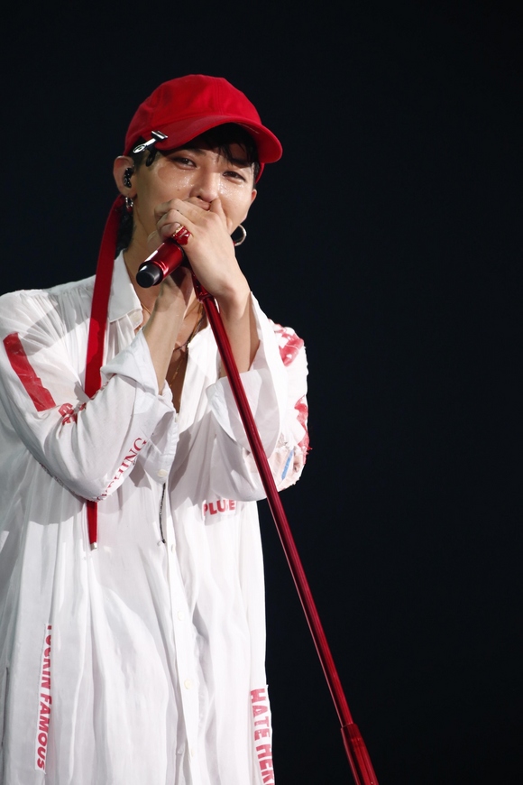 REPORT】クォン・ジヨンとして自分をさらけ出したG-DRAGON、自身最大