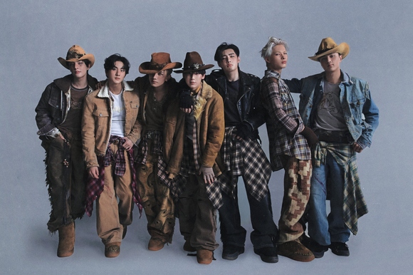 ENHYPEN、7thミニアルバム「THE SIN : VANISH」第1・2章のスチール