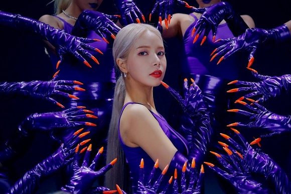 MAMAMOO ソラ、1stソロシングル「Spit it out」配信リリース開始